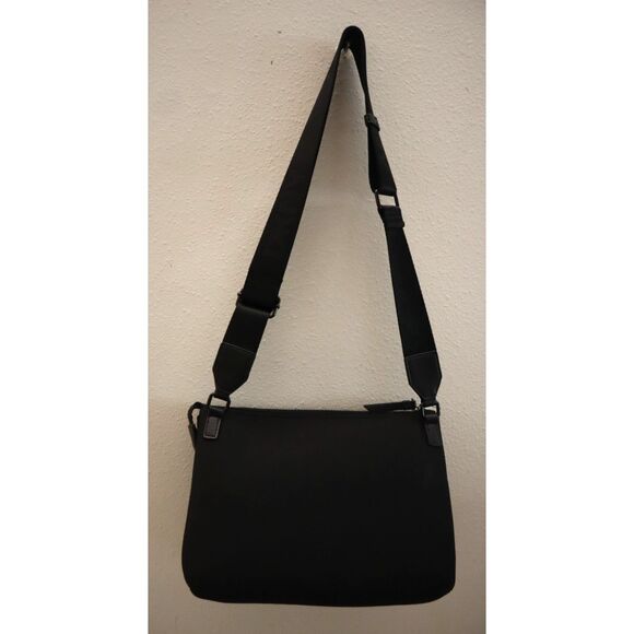 DKNY R41EDW14 Women's Black Tilly Medium Triple Compartment Crossbody Bag - Picture 8 of 16